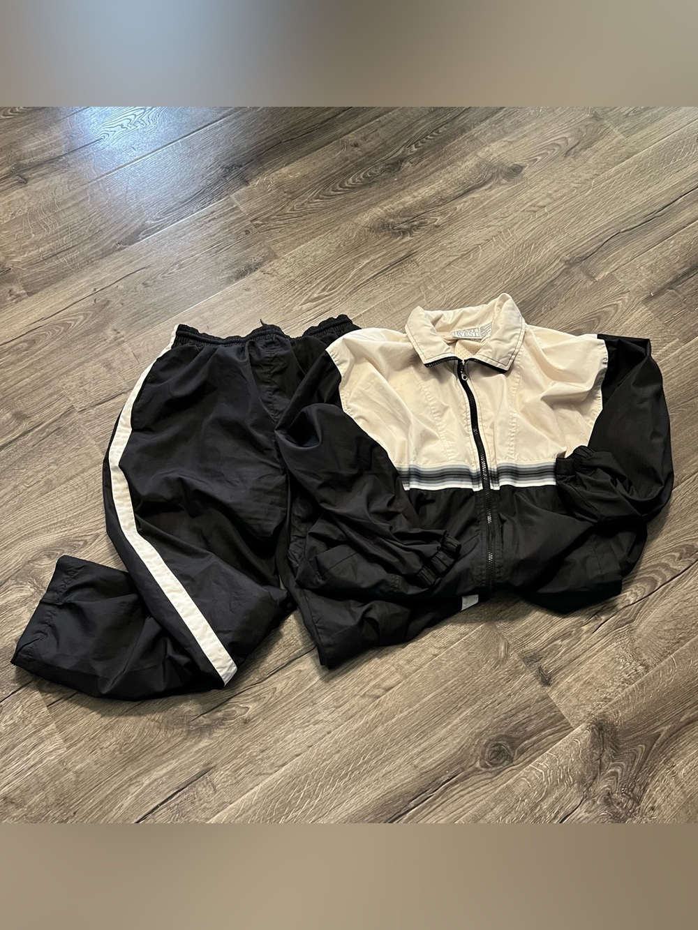Vintage East West Women’s Track Suit Sz Large 90s Black White Zip Ankles